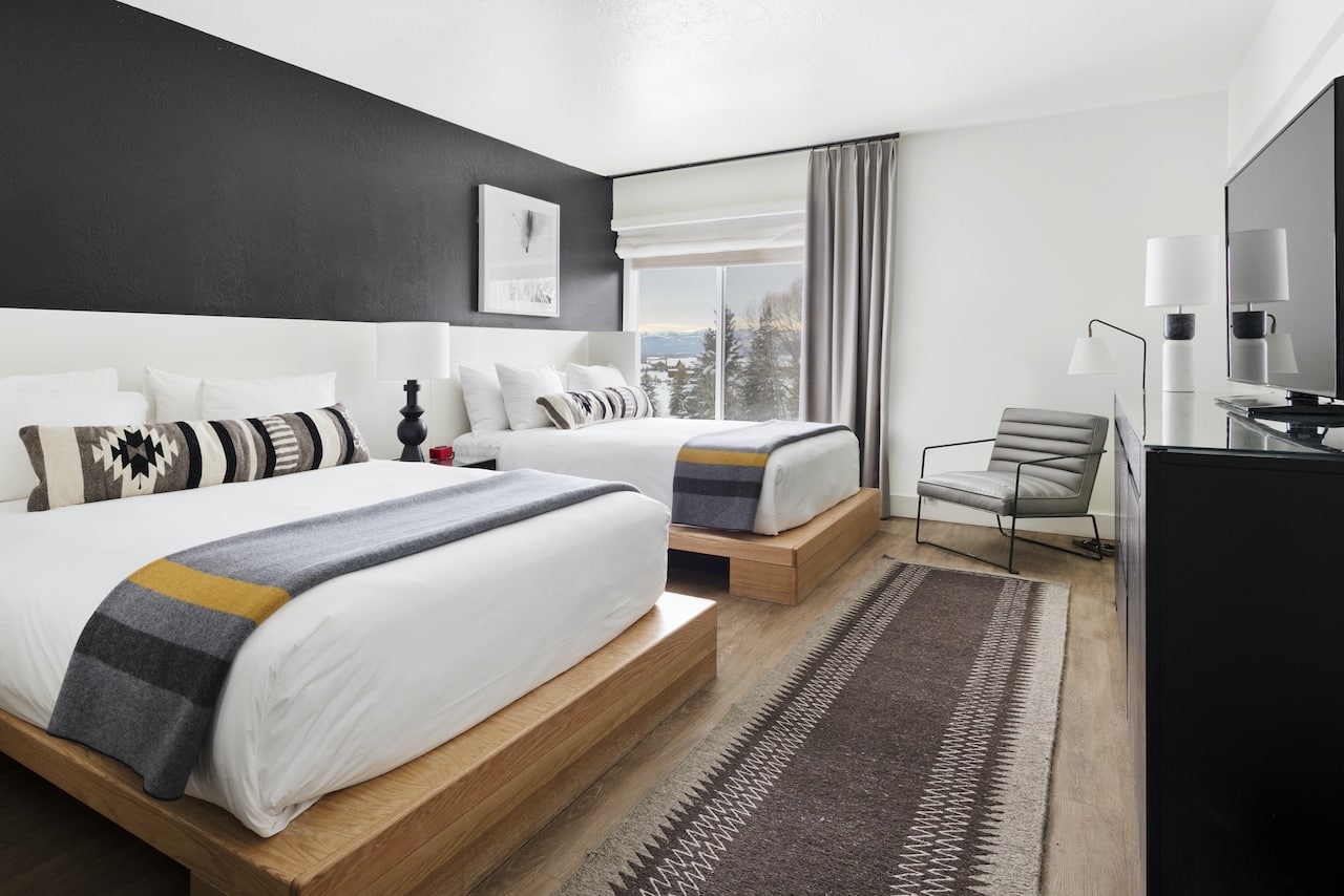 Queen Room